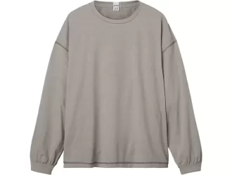 DŁUGI RĘKAW I OKRĄGŁY DEKOLT