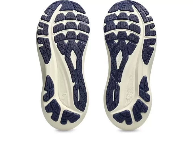 GT-2000 13 ASICS TRACK CLUB