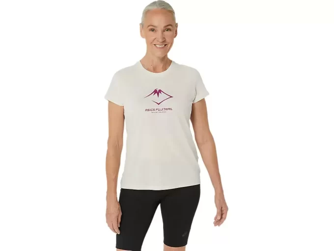 TOP Z KRÓTKIM RĘKAWEM Z LOGO FUJITRAIL TOP Z KRÓTKIM RĘKAWEM Z LOGO FUJITRAIL